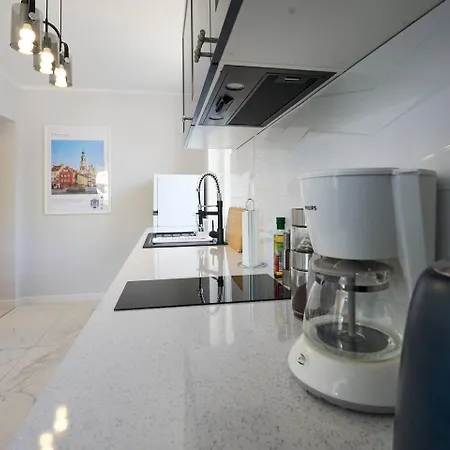 Pyza With Parking Zgoda 30 アパート ポズナン