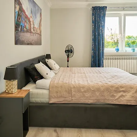 Pyza With Parking Zgoda 30 Познань