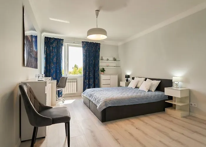 Apartment Pyza With Parking Zgoda 30 Poznan