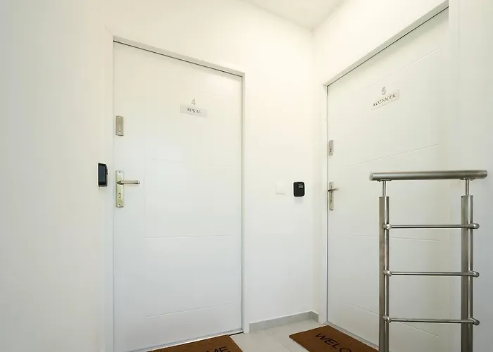 Apartment Pyza With Parking Zgoda 30 *